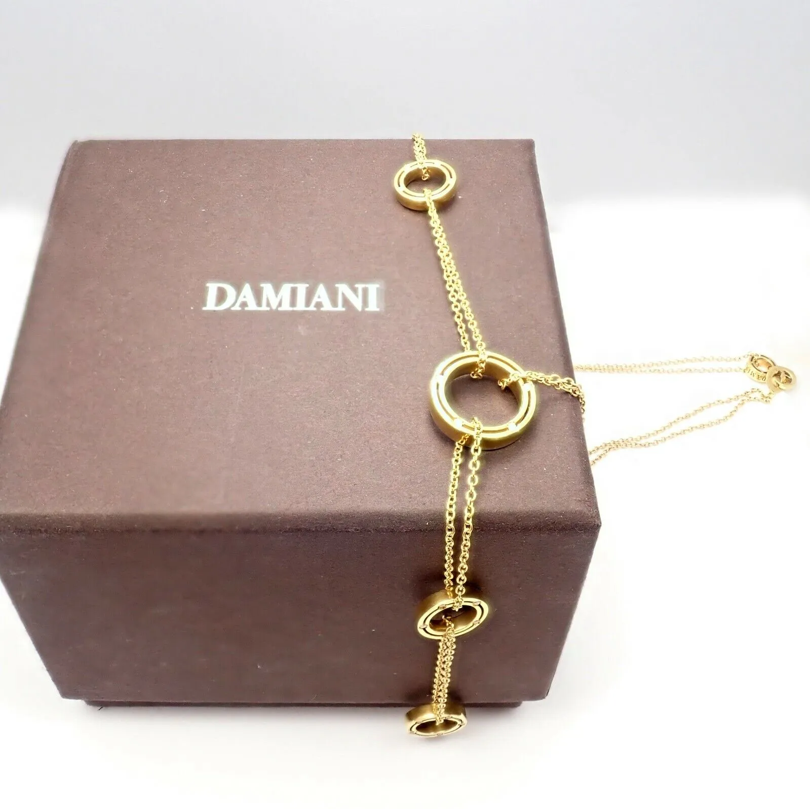 Authentic Damiani 18k Yellow Diamond 7 Station Brad Pitt Drop Necklace
