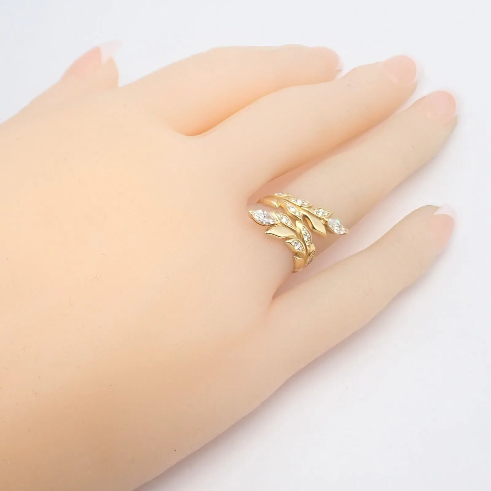 Authentic! Tiffany & Co 18k Yellow Gold Diamond Victoria Vine Bypass Ring