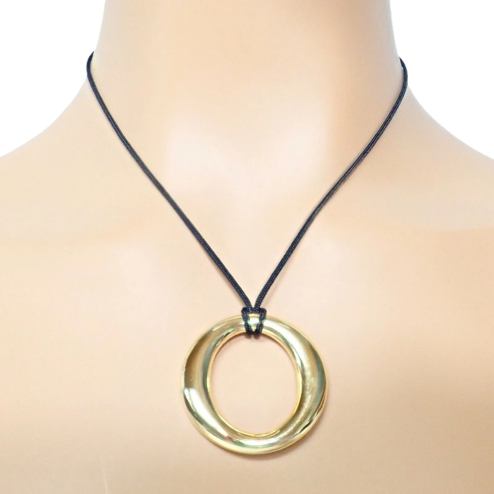 Authentic! Tiffany & Co 18k Yellow Gold Peretti 35mm Medium Sevillana Necklace