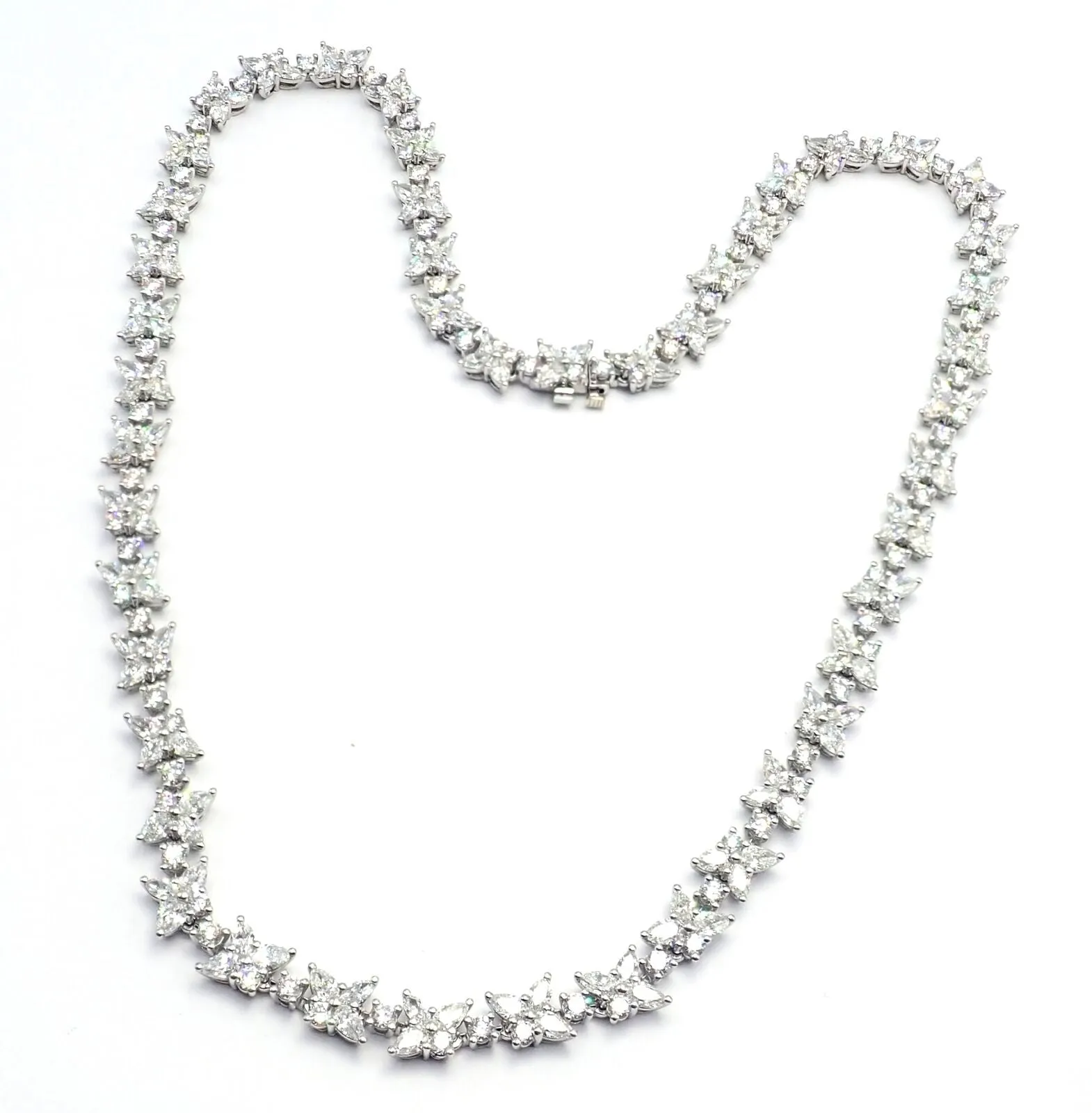 Authentic! Tiffany & Co Victoria Platinum 15.83ct Diamond Mixed Cluster Necklace