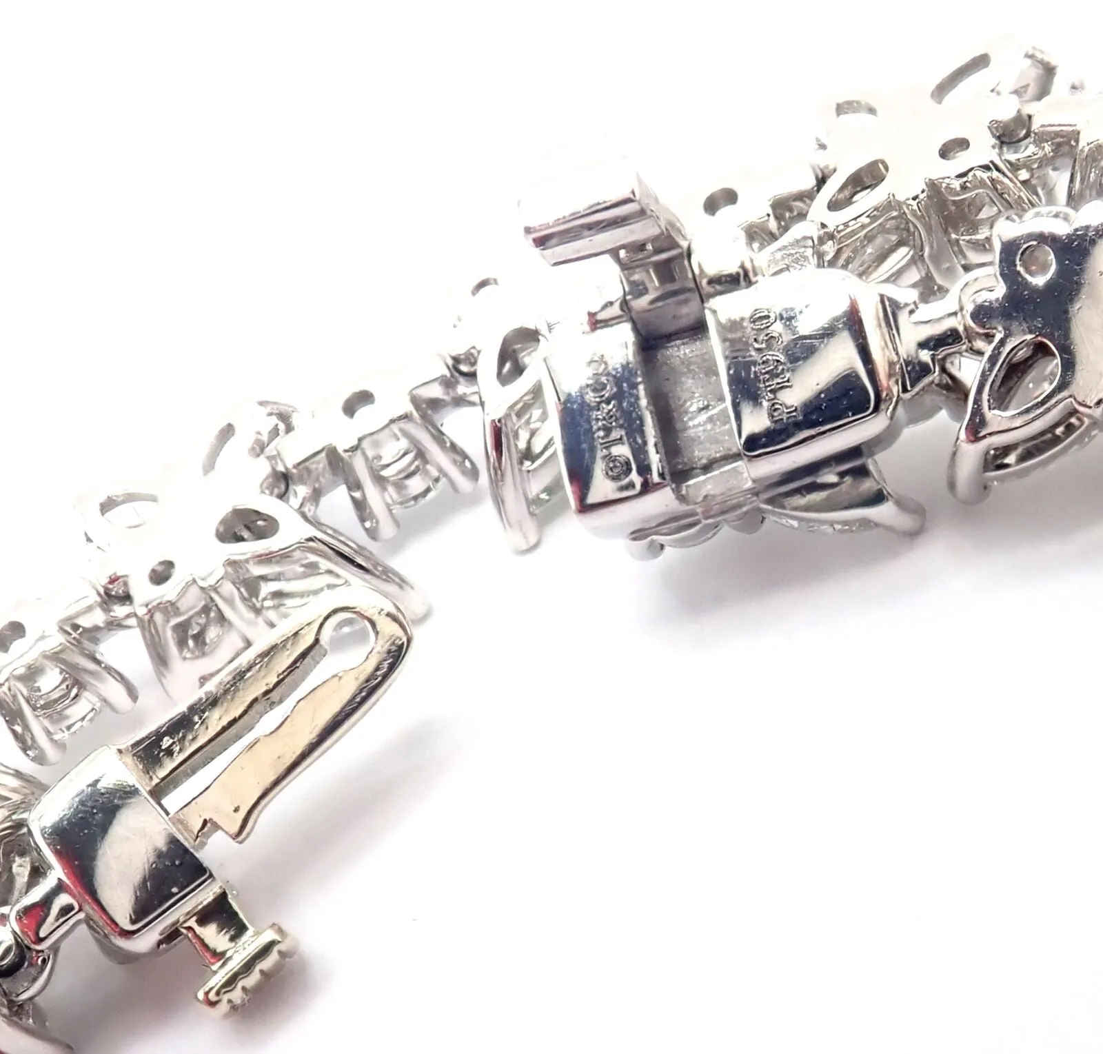 Authentic! Tiffany & Co Victoria Platinum 15.83ct Diamond Mixed Cluster Necklace