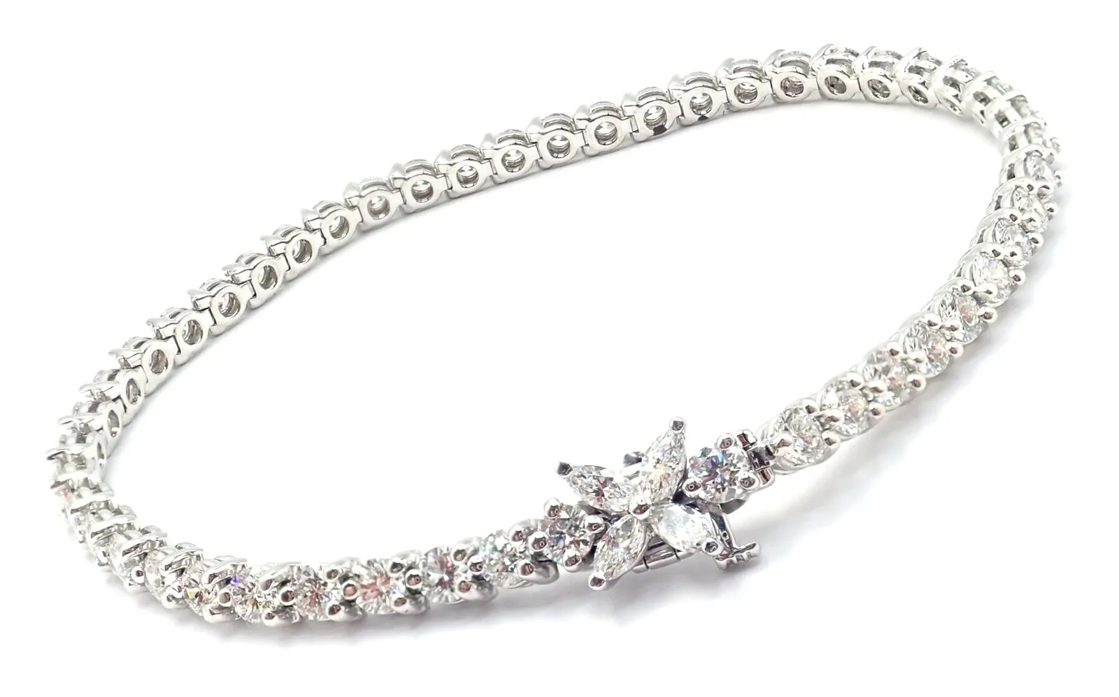Authentic! Tiffany & Co Victoria Platinum 4.49ct Diamond Line Tennis Bracelet