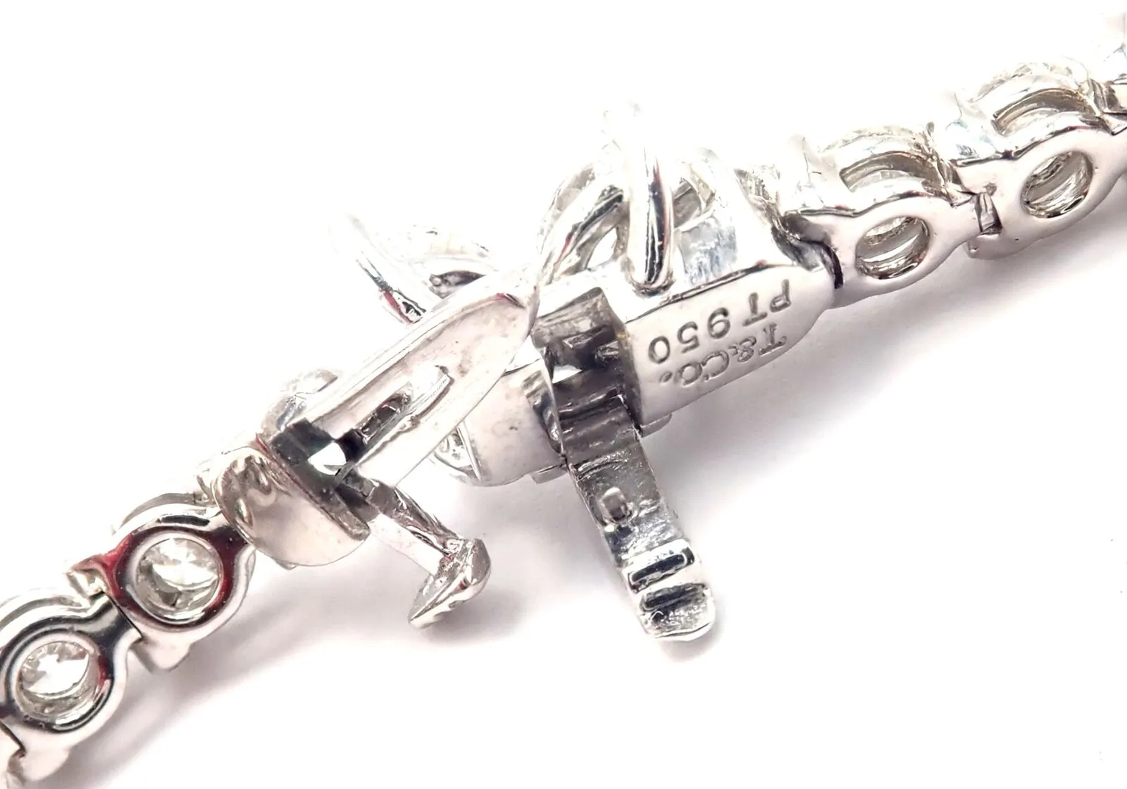 Authentic! Tiffany & Co Victoria Platinum 4.49ct Diamond Line Tennis Bracelet