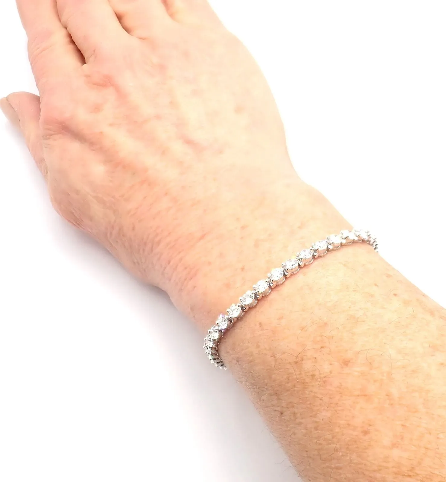 Authentic! Tiffany & Co Victoria Platinum 6.5ct Diamond Line Tennis Bracelet