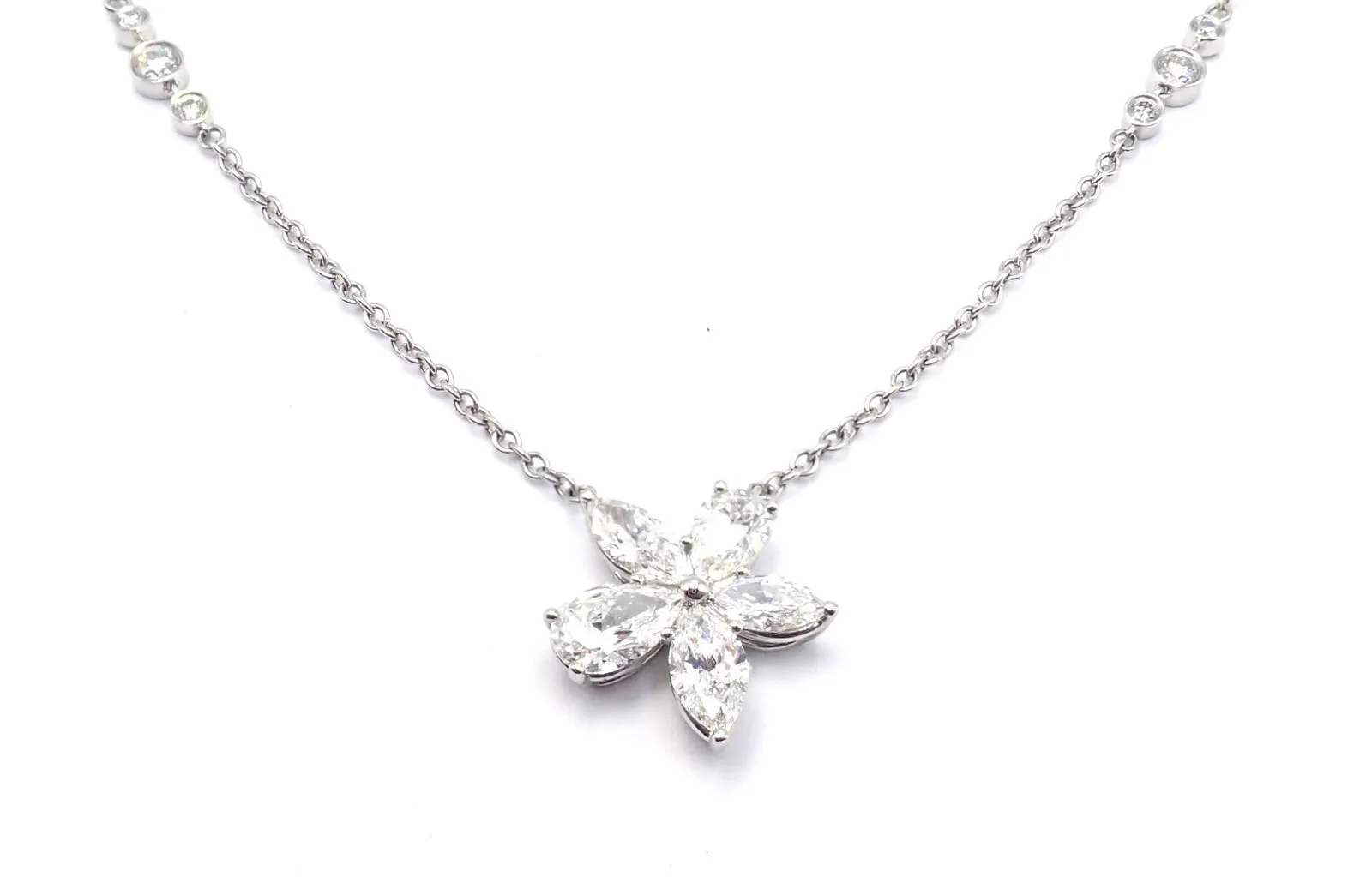 Authentic! Tiffany & Co Victoria Platinum Diamond Mixed Cluster Pendant Necklace