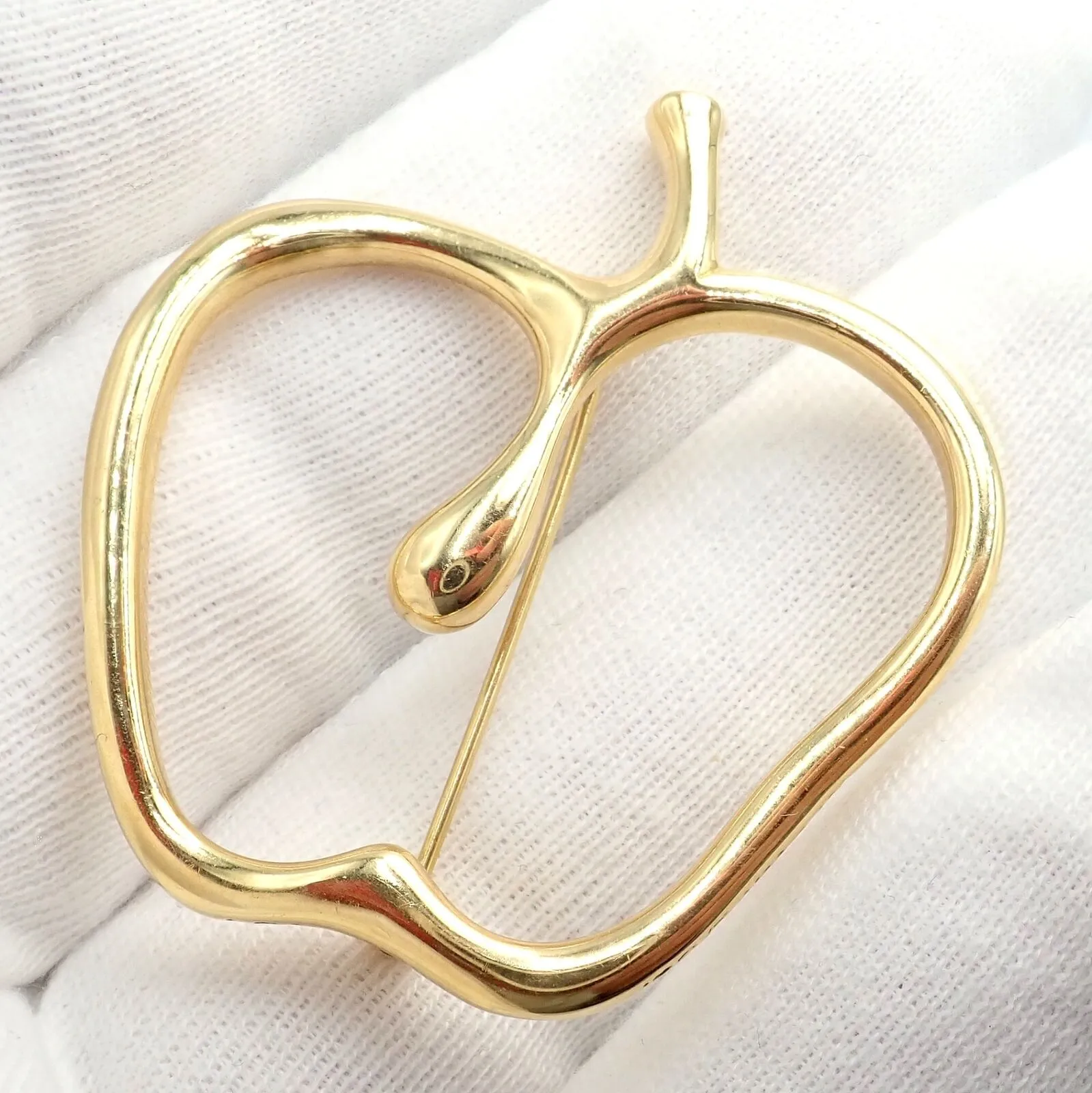 Authentic! Vintage Tiffany & Co Peretti 18k Yellow Gold Large Apple Pin Brooch