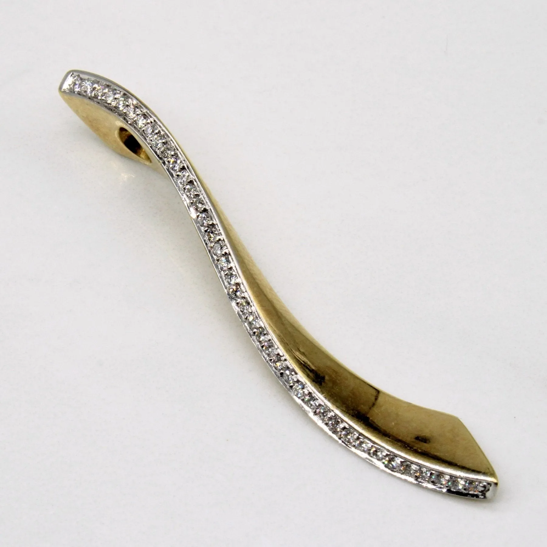 'Birks' 18k Diamond Drop Pendant | 0.25ctw |