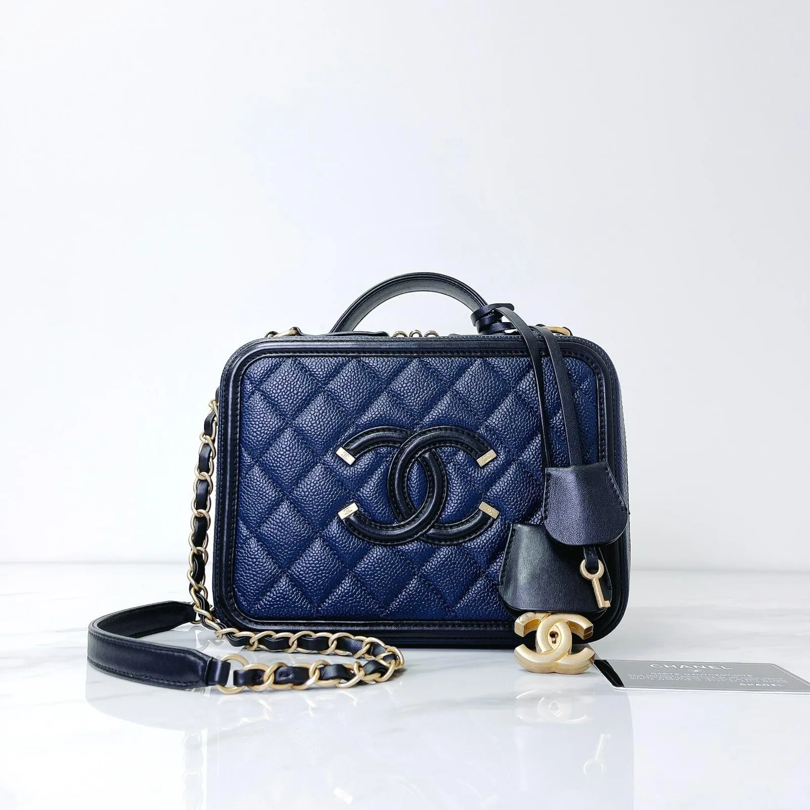 Chanel Vanity Case Filigree Medium