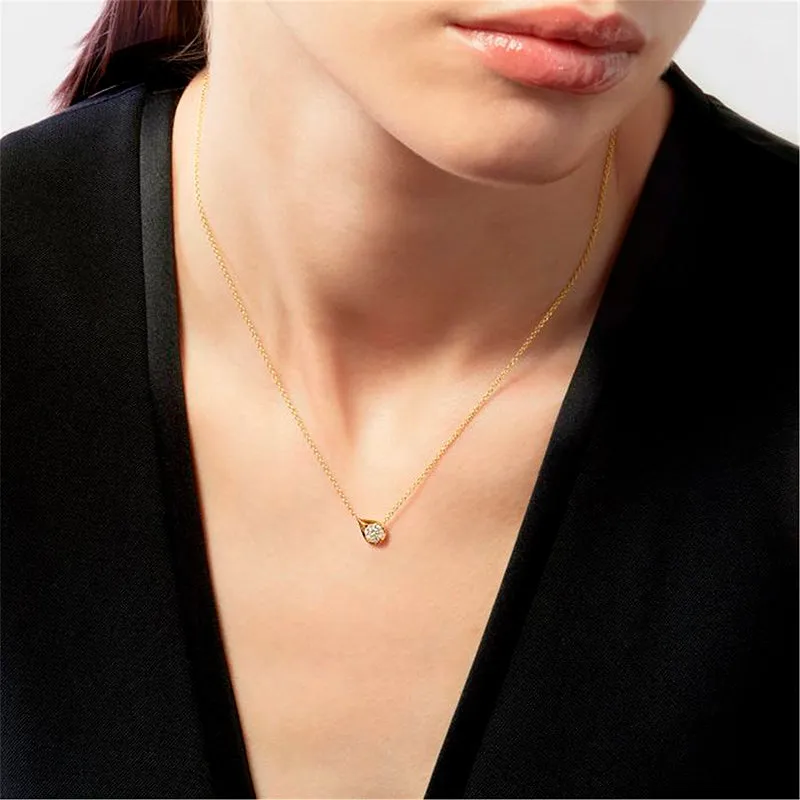 HEARTS ON FIRE  'LU' 18CT YELLOW GOLD DROPLET PENDANT
