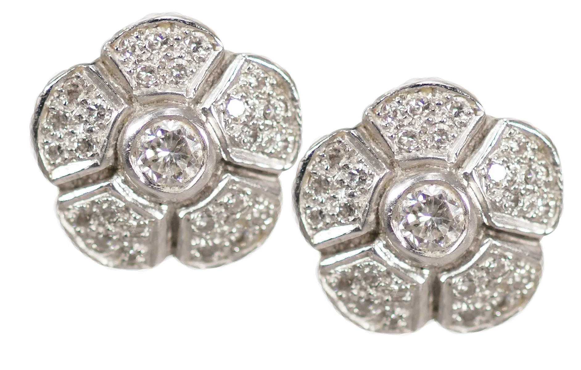 Pav Diamond Daisy Stud