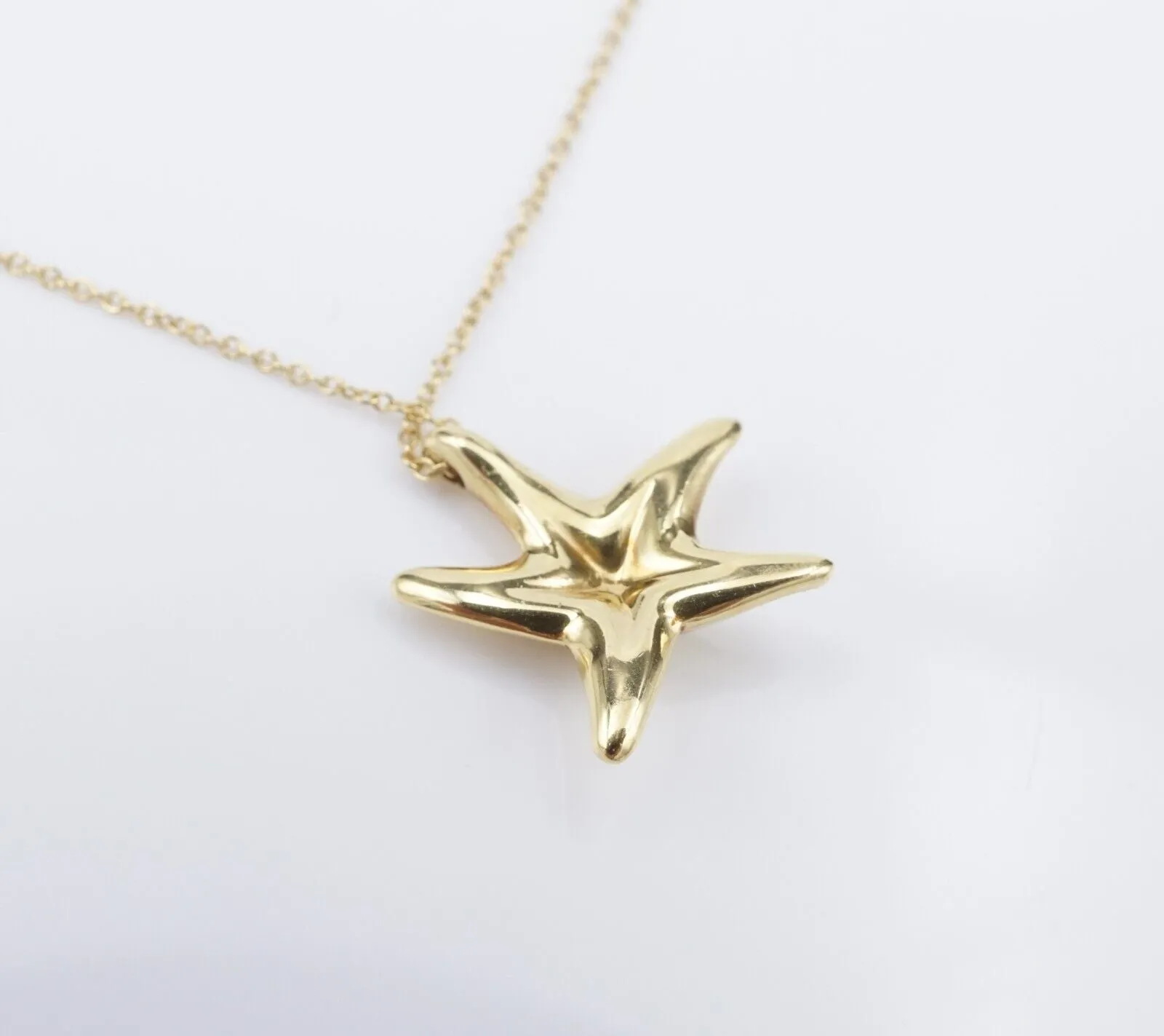 Tiffany & Co Elsa Peretti Starfish Necklace 18k Gold Pendant 16" 0.8mm NG1557