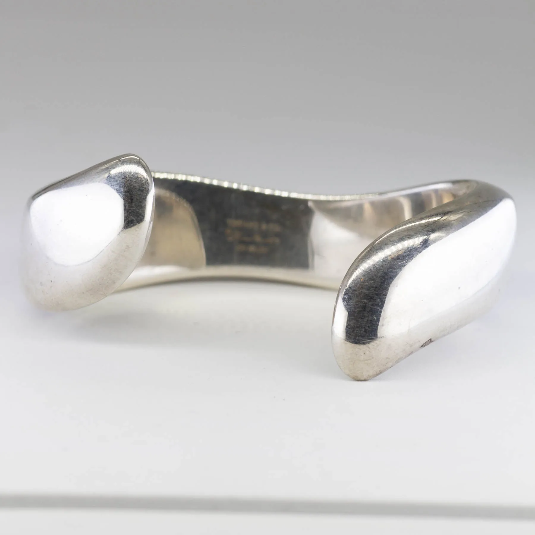 'Tiffany & Co.' Elsa Peretti Swirl Cuff in Sterling