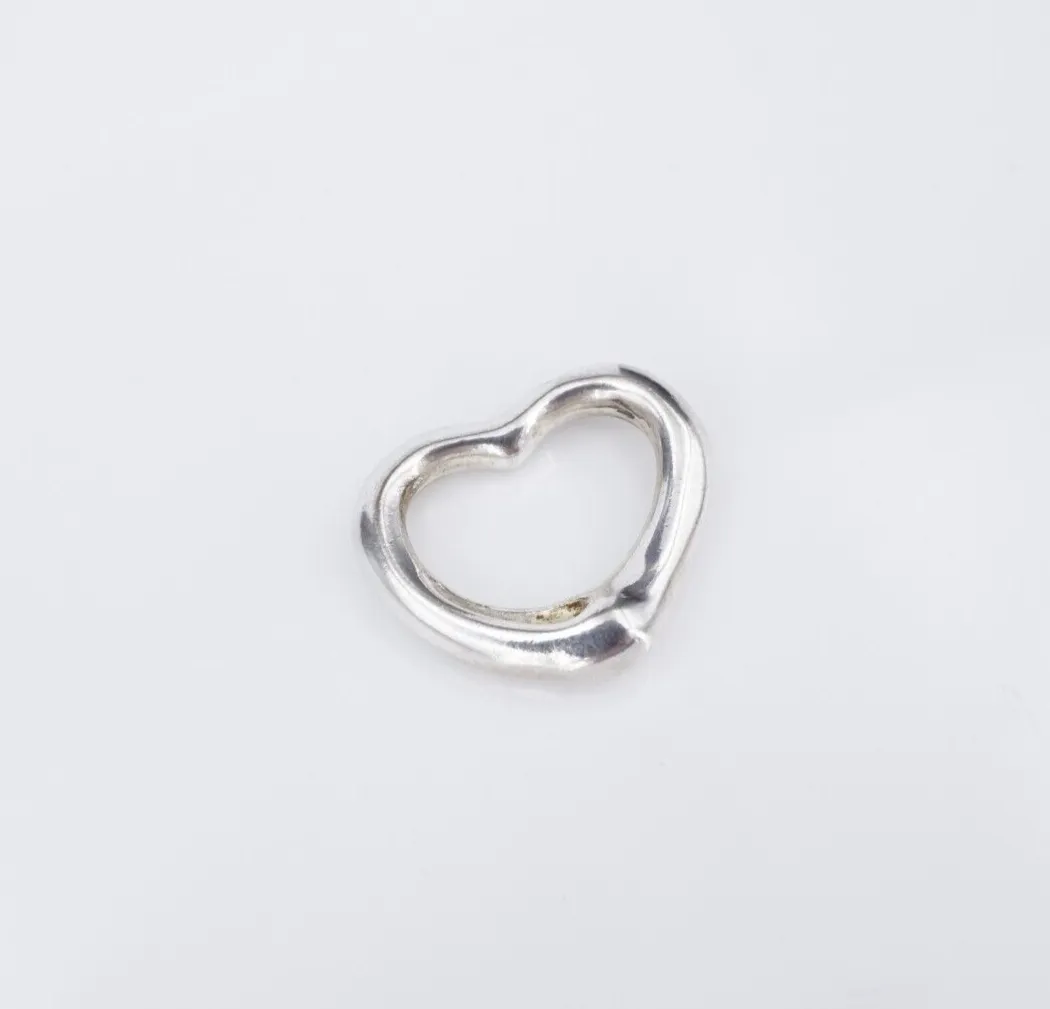 Tiffany & Co Open Heart Pendant Elsa Peretti Sterling Silver 21mm PS2153