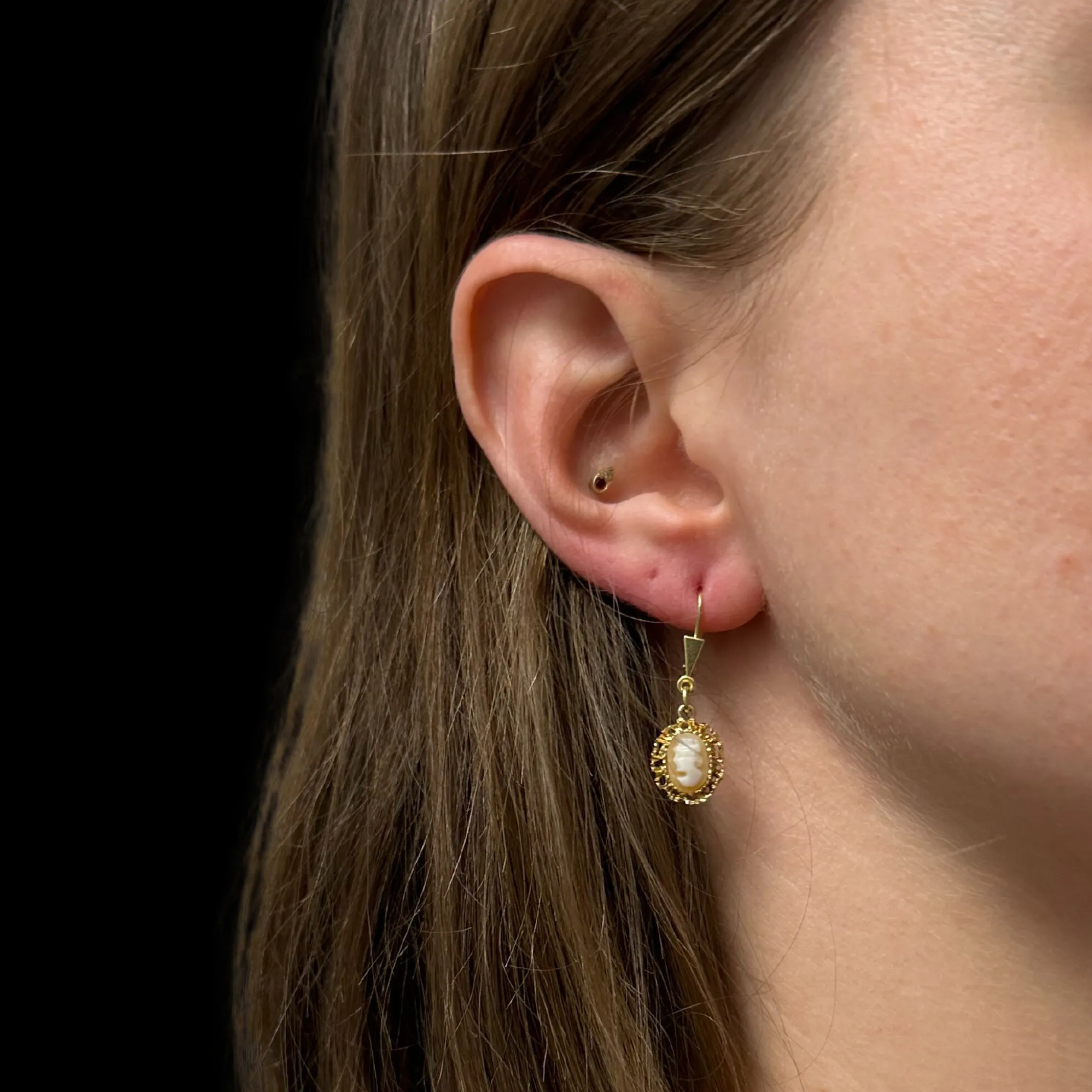 Vintage Cameo 14K Gold Drop Earrings
